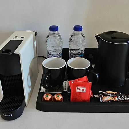 מלון דירות Aphrodite