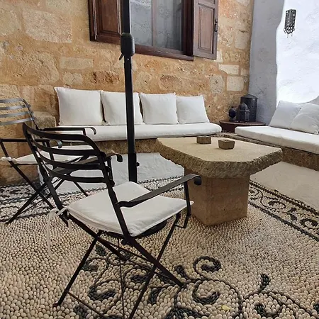 Aphrodite Aparthotel Lindos (Rhodes)